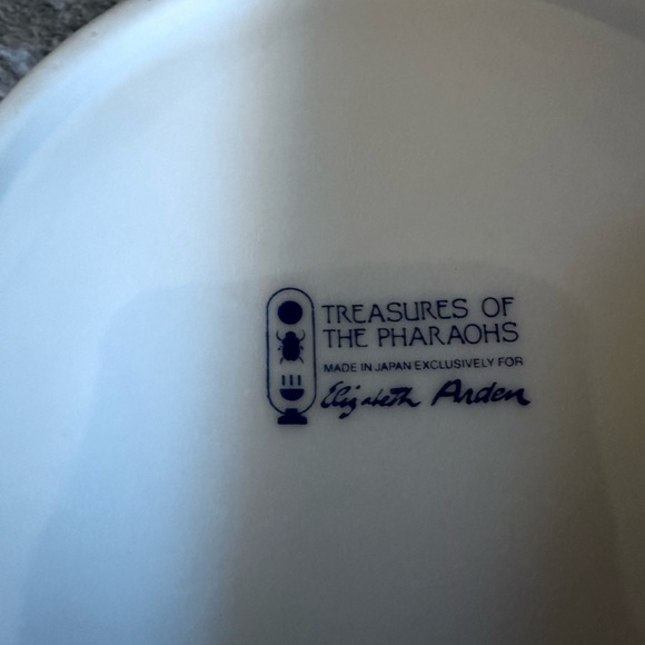 Treasures Of The Pharaohs Elizabeth Arden Trinket Dish Porcelain 4.5" w/ Lid - Picture 6 of 11